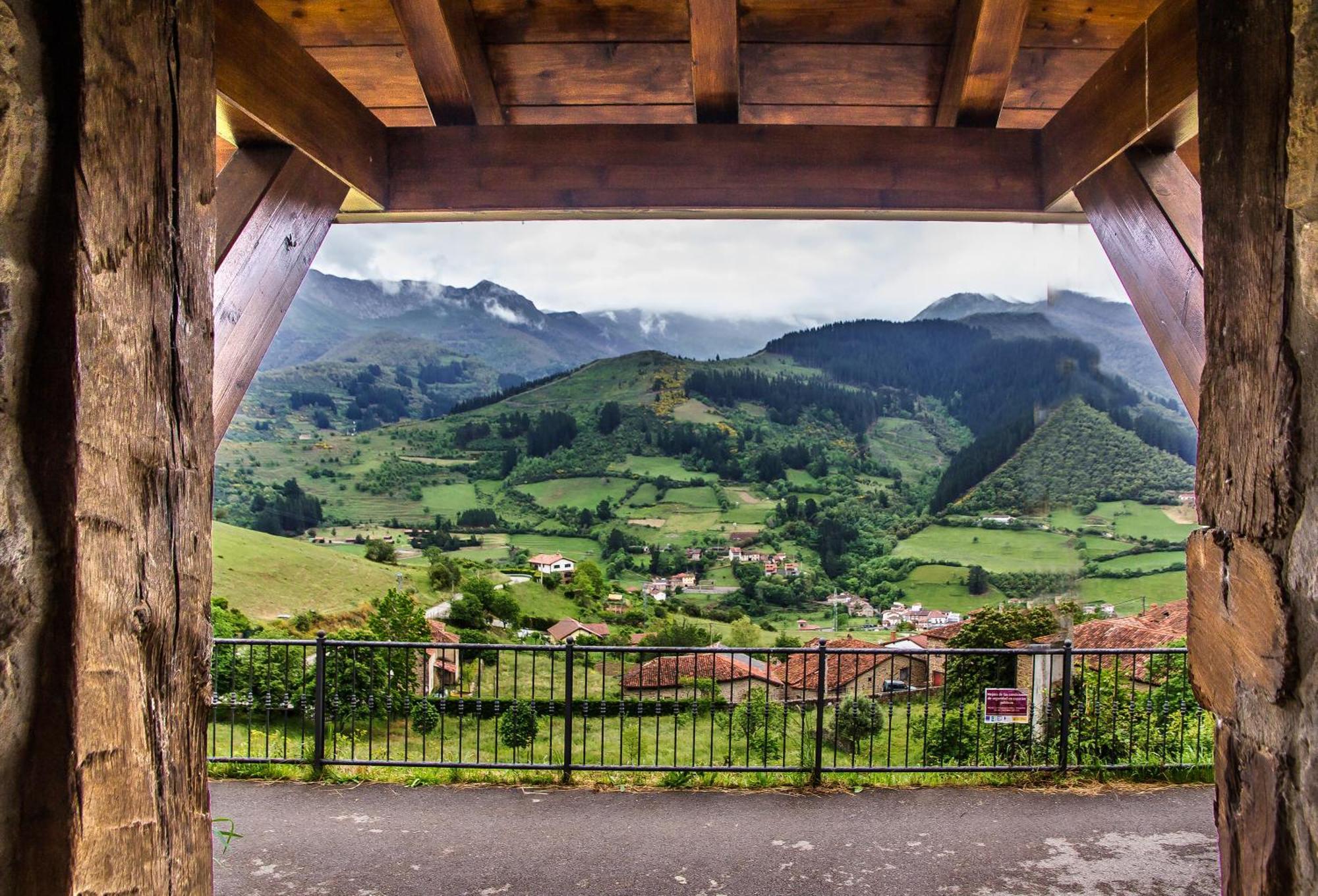 El Mirador De Armano G10235 Villa Luaran gambar